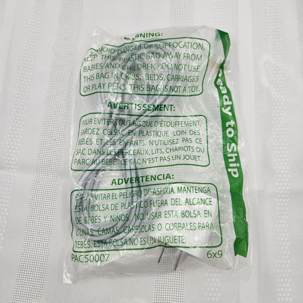 Wall Charger and USB-C to Cable‎ Set White A211R20B 5V 2.4A New